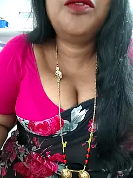 Snapshot of Swapna_143 chatting on November 9, 2025, 3:27 am Swapna 143 online show from November 9, 2025, 3:27 am