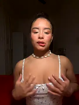 Snapshot of Marie_Rose chatting on November 11, 2025, 10:32 pm Marie Rose online show from November 11, 2025, 10:32 pm