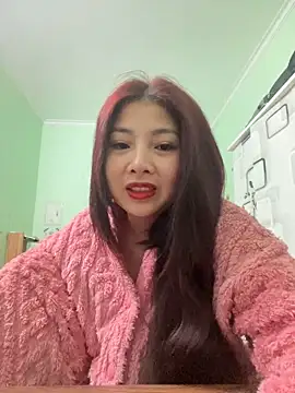 Snapshot of MiMi_0293 chatting on January 25, 2025, 10:39 pm MiMi 0293 online show from January 25, 2025, 10:39 pm