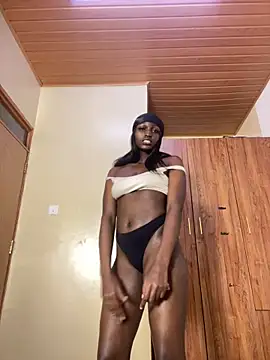 Curvixx online show from October 7, 2025, 8:11 am