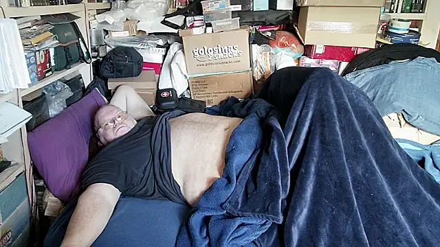 hadeszeuss2 online show from February 13, 2026, 2:35 pm