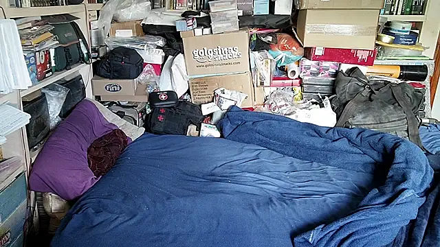 hadeszeuss2 online show from March 25, 2026, 3:29 pm