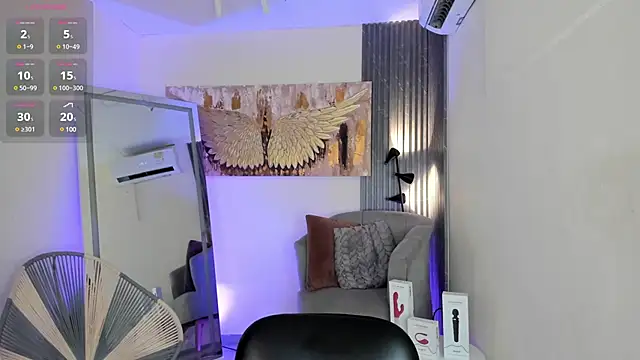 emma alice  online show from January 18, 2025, 3:38 pm