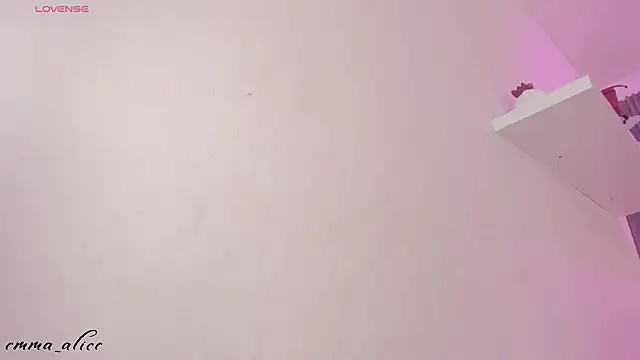 emma alice  online show from October 2, 2025, 12:01 pm