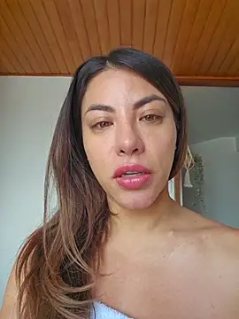 Karen San Miguel online show from December 14, 2025, 3:50 pm