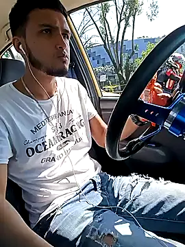 mosmar 20 online show from January 20, 2025, 6:53 pm