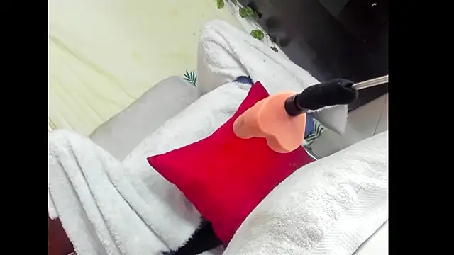 Dear anne online show from February 4, 2026, 1:33 am