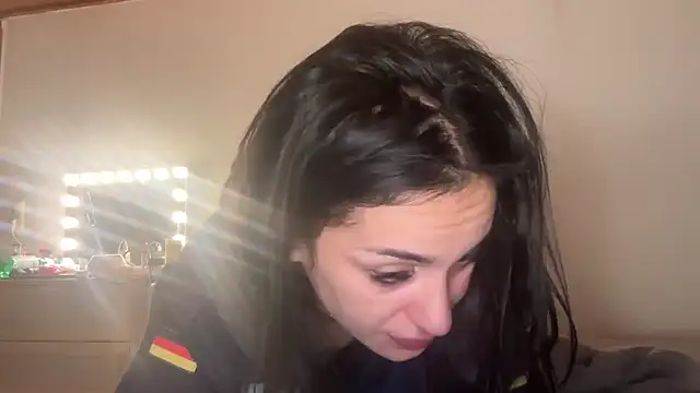 JeSuisUnTapin online show from October 25, 2025, 5:40 pm