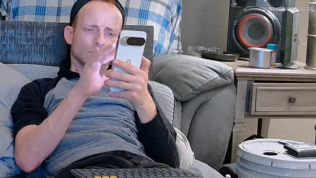 Snapshot of Dilldough405 chatting on March 1, 2026, 10:06 am Dilldough405 online show from March 1, 2026, 10:06 am