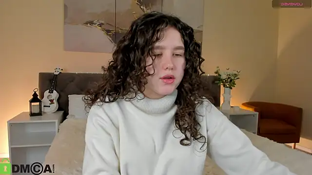 Ariella Sol online show from October 13, 2025, 1:05 am