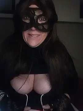 23Milly online show from February 26, 2025, 5:31 am