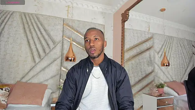 Snapshot of JamesParck chatting on March 4, 2025, 12:55 pm JamesParck online show from March 4, 2025, 12:55 pm