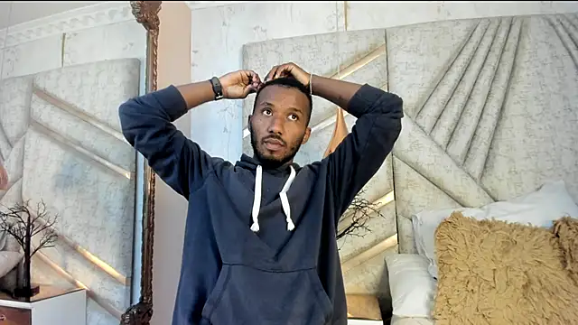 Snapshot of JamesParck chatting on February 25, 2026, 8:29 pm JamesParck online show from February 25, 2026, 8:29 pm