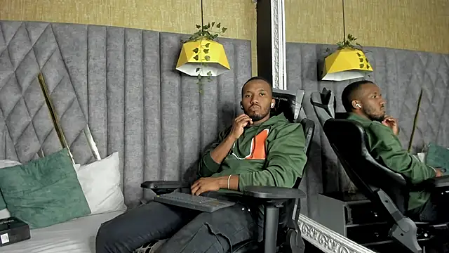 JamesParck online show from March 12, 2026, 10:05 pm