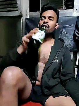 Snapshot of rayhan085 chatting on December 15, 2024, 1:11 pm rayhan085 online show from December 15, 2024, 1:11 pm