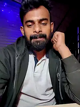 Snapshot of rayhan085 chatting on January 8, 2025, 5:48 pm rayhan085 online show from January 8, 2025, 5:48 pm