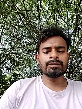 Snapshot of rayhan085 chatting on November 3, 2025, 8:48 am rayhan085 online show from November 3, 2025, 8:48 am