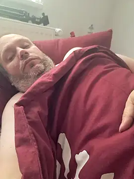 Snapshot of ShyBoy1982 chatting on October 13, 2025, 10:15 am ShyBoy1982 online show from October 13, 2025, 10:15 am