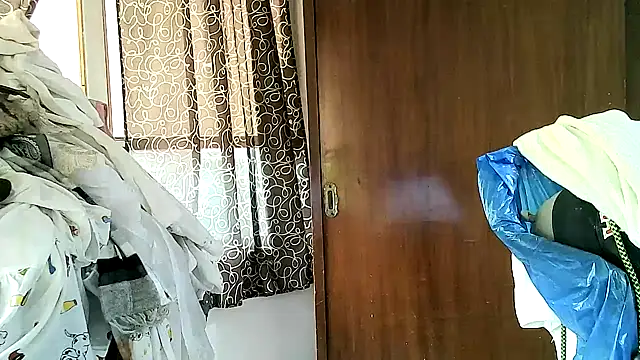 jperezofficial1 online show from October 15, 2025, 8:20 pm