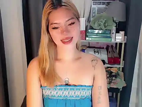 Zyradvega online show from August 1, 2026, 6:34 am