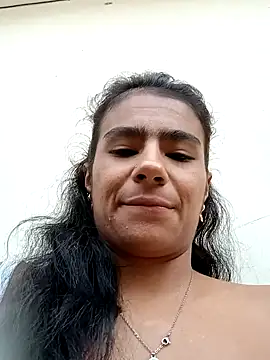 Leslly  online show from December 21, 2024, 4:03 pm