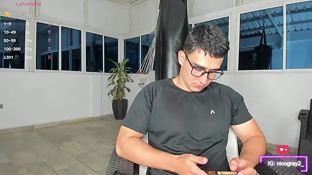 owengray2n online show from March 13, 2025, 1:54 am