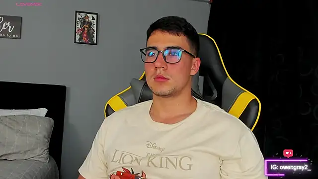 owengray2n online show from March 22, 2025, 11:42 pm