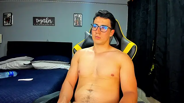 owengray2n online show from September 13, 2025, 2:11 am