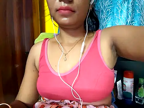 cutesoma2 online show from May 22, 2026, 10:59 pm