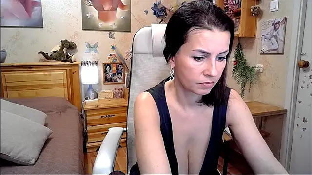 Kendra Mom online show from February 11, 2026, 9:25 am