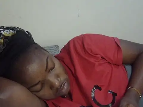 Sexy racy rebel  online show from October 6, 2025, 5:38 am