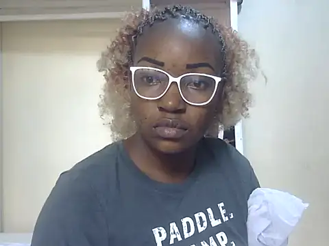 Sexy racy rebel  online show from November 22, 2025, 11:53 am