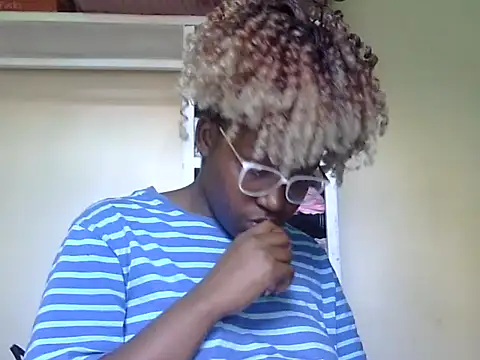 Sexy racy rebel  online show from December 5, 2025, 1:42 pm