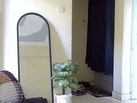 Snapshot of Sexy_racy_rebel_ chatting on February 21, 2026, 11:11 am Sexy racy rebel online show from February 21, 2026, 11:11 am