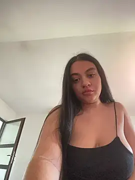 ayshalove online show from June 7, 2026, 9:24 am