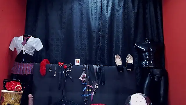 Hannamariana online show from October 8, 2025, 9:18 am