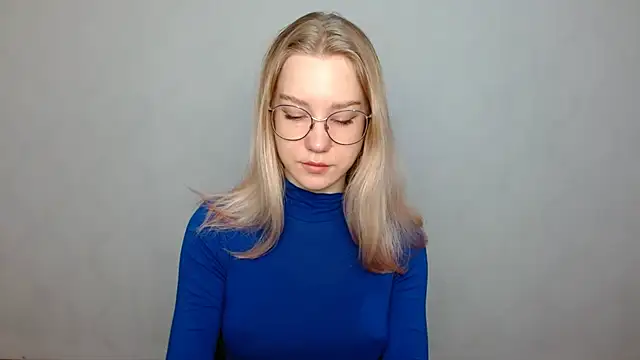 cindi hot online show from February 11, 2025, 8:26 am