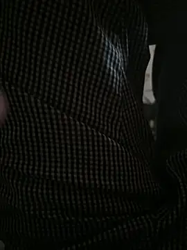 Snapshot of 1ninefellababy chatting on December 15, 2024, 2:59 pm 1ninefellababy online show from December 15, 2024, 2:59 pm