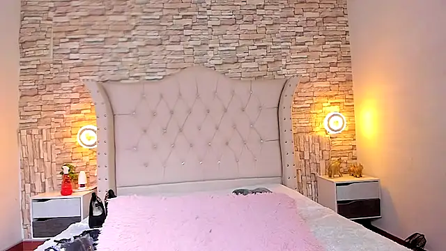 Gina Myers online show from October 17, 2025, 12:30 pm