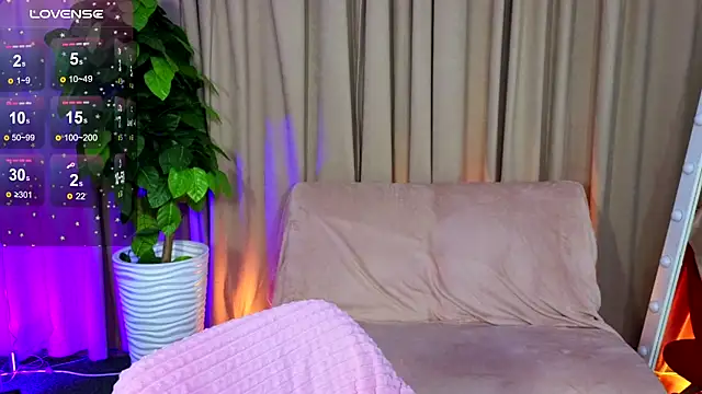 Snapshot of SusieMorris chatting on February 10, 2025, 1:22 pm SusieMorris online show from February 10, 2025, 1:22 pm