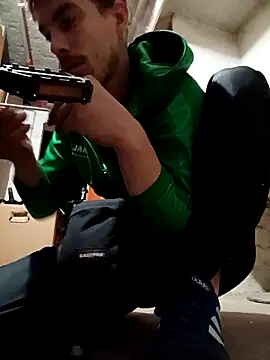 KidoXVII online show from October 15, 2025, 1:11 pm