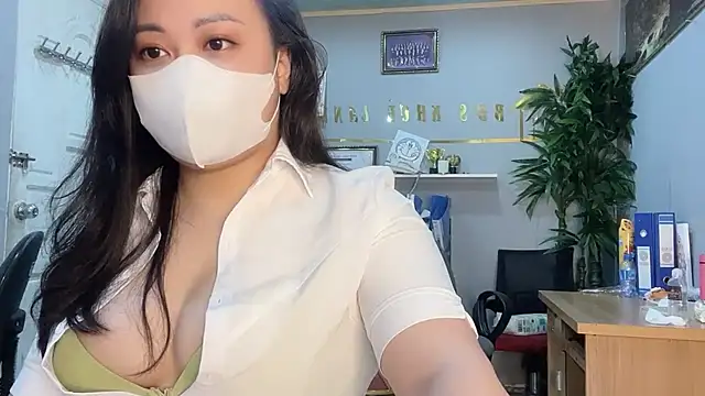 Bamboo Swetie online show from December 2, 2024, 2:08 pm