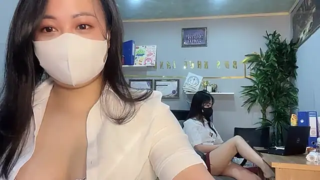 Bamboo Swetie online show from December 3, 2024, 5:20 am