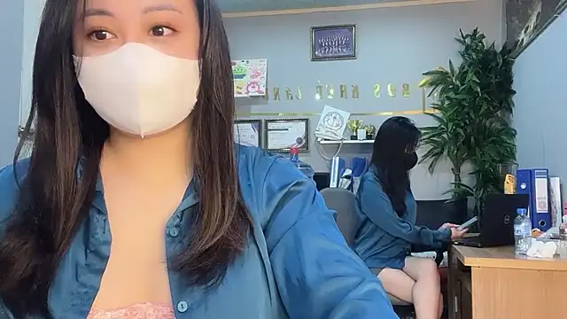 Bamboo Swetie online show from December 15, 2024, 2:27 pm