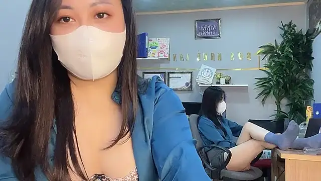 Bamboo Swetie online show from December 18, 2024, 6:53 am