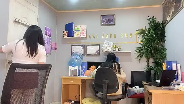 Bamboo Swetie online show from December 19, 2024, 3:07 am