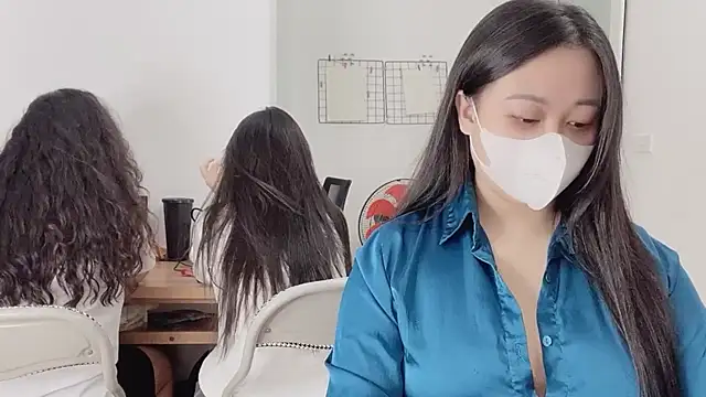 Snapshot of Bamboo_Swetie chatting on September 29, 2025, 2:22 pm Bamboo Swetie online show from September 29, 2025, 2:22 pm