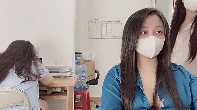 Snapshot of Bamboo_Swetie chatting on October 21, 2025, 3:35 pm Bamboo Swetie online show from October 21, 2025, 3:35 pm