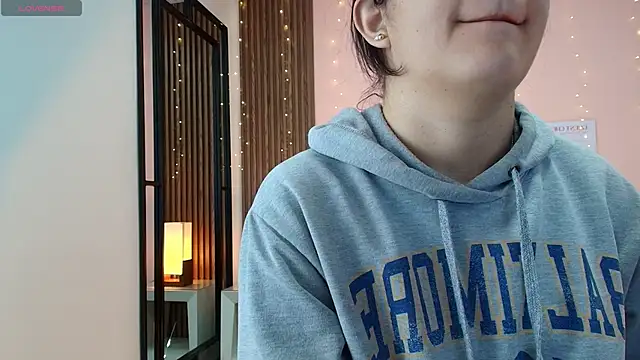 alina martinelli online show from March 17, 2026, 12:08 pm