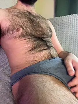 Deckard Webb1  online show from November 18, 2025, 5:56 am